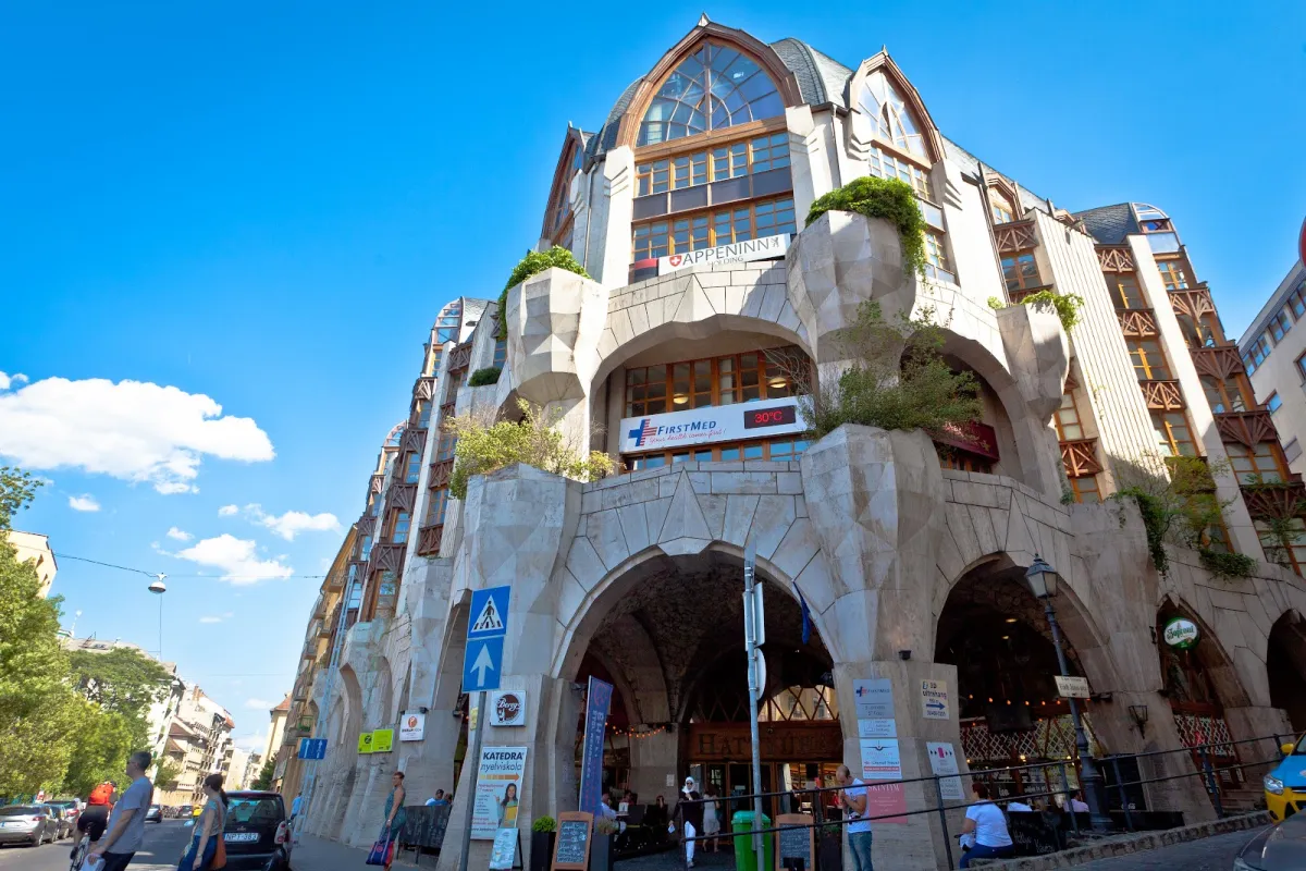 Клиника FirstMed Budapest